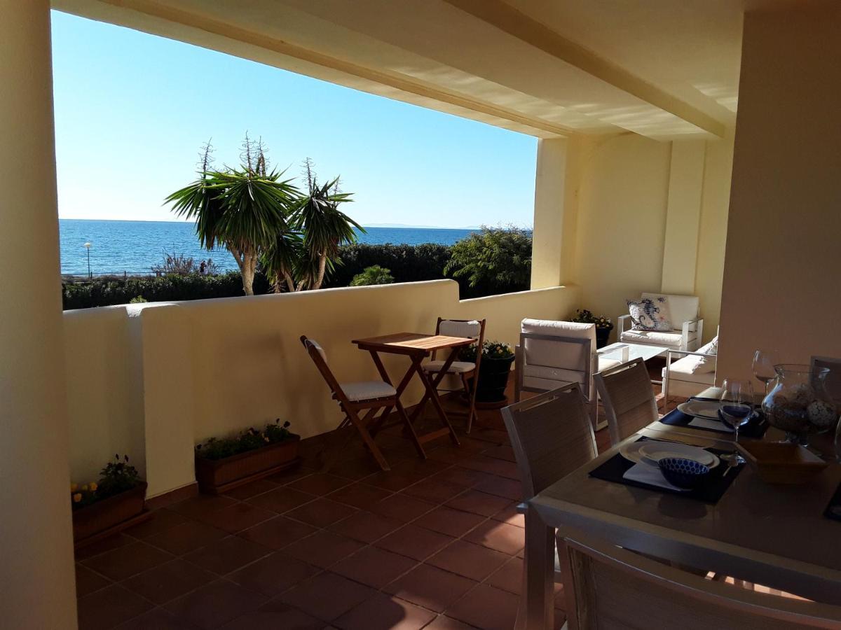 Beachfront Neptuno I, Complex,Views,Pool,Garden, Elviria Marbella Exterior foto